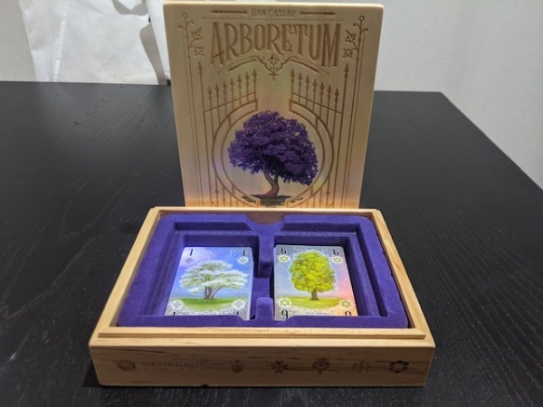 Arboretum deluxe box, and cards inside.